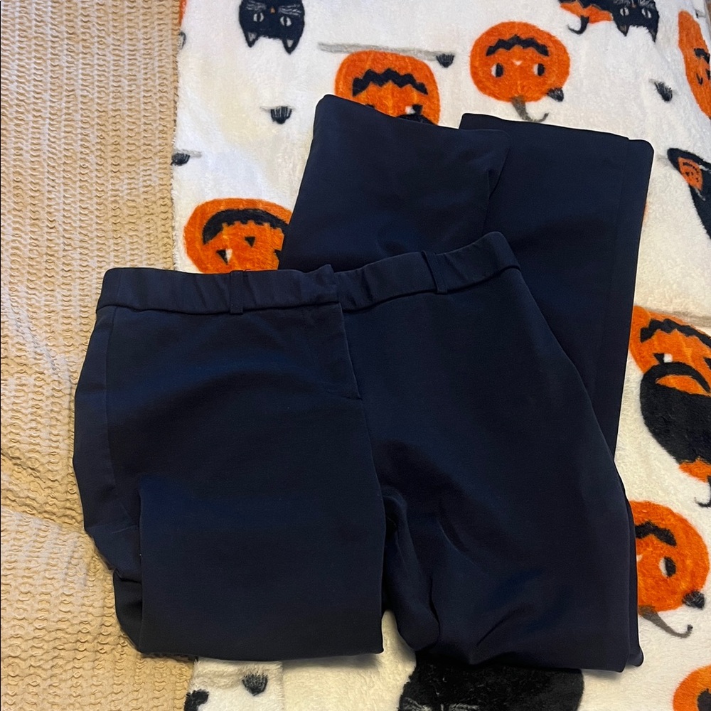 Amanda & Chelsea navy Trousers